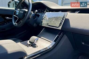 Внедорожник / Кроссовер Land Rover Range Rover Evoque 2024 в 