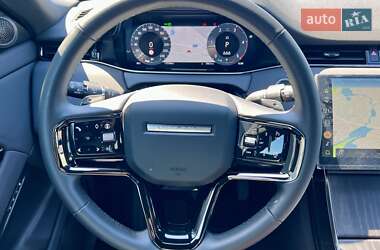 Внедорожник / Кроссовер Land Rover Range Rover Evoque 2024 в 