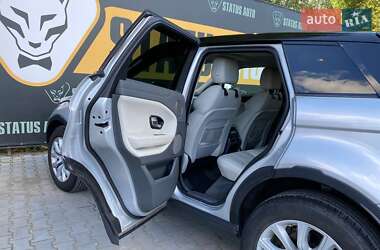 Внедорожник / Кроссовер Land Rover Range Rover Evoque 2016 в 