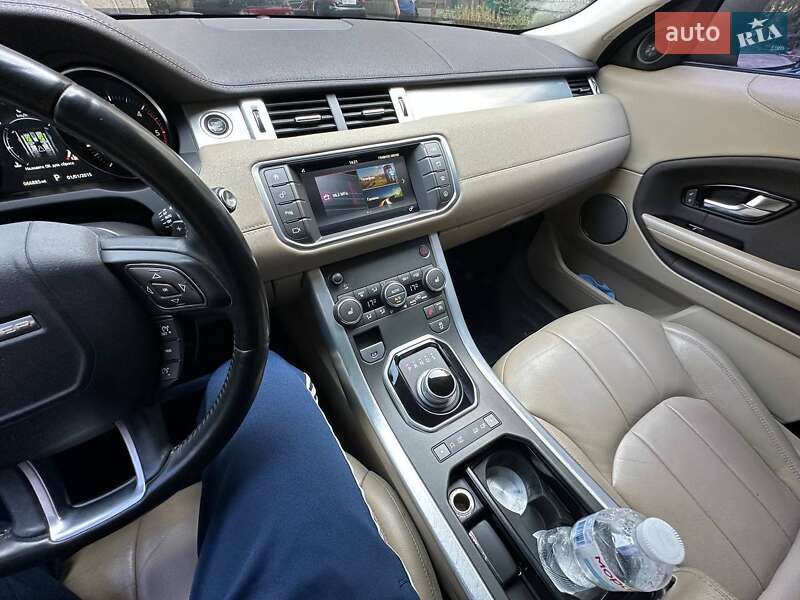 Внедорожник / Кроссовер Land Rover Range Rover Evoque 2016 в Николаеве