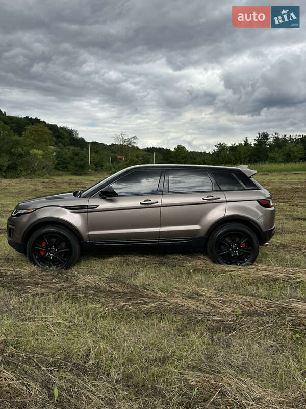 Внедорожник / Кроссовер Land Rover Range Rover Evoque 2015 в Ивано-Франковске