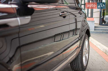Внедорожник / Кроссовер Land Rover Range Rover Evoque 2015 в 