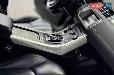Позашляховик / Кросовер Land Rover Range Rover Evoque 2013 в 