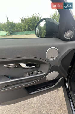 Внедорожник / Кроссовер Land Rover Range Rover Evoque 2015 в 