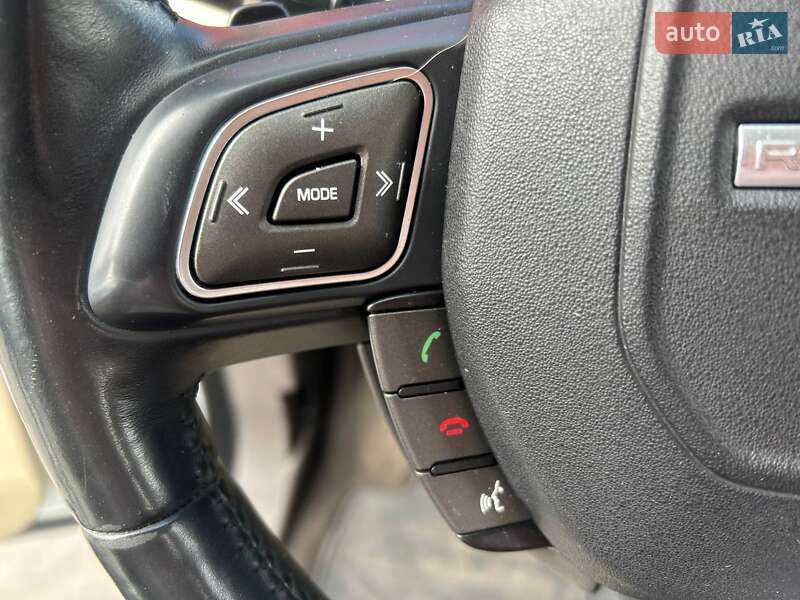 Внедорожник / Кроссовер Land Rover Range Rover Evoque 2016 в Киеве