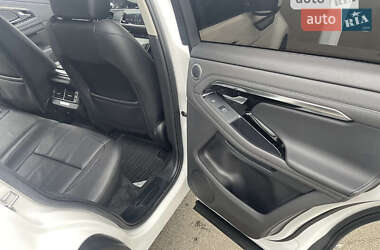 Внедорожник / Кроссовер Land Rover Range Rover Evoque 2019 в 