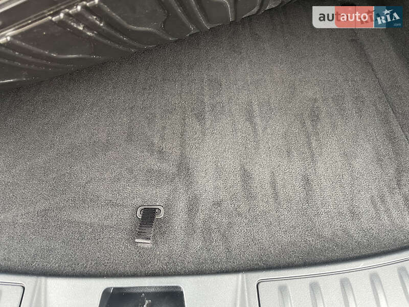 Внедорожник / Кроссовер Land Rover Range Rover Evoque 2019 в Хусте