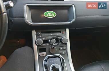 Позашляховик / Кросовер Land Rover Range Rover Evoque 2016 в 