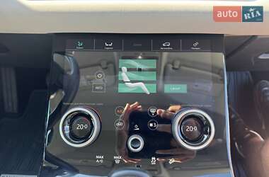 Позашляховик / Кросовер Land Rover Range Rover Evoque 2019 в 