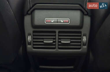 Внедорожник / Кроссовер Land Rover Range Rover Evoque 2015 в 