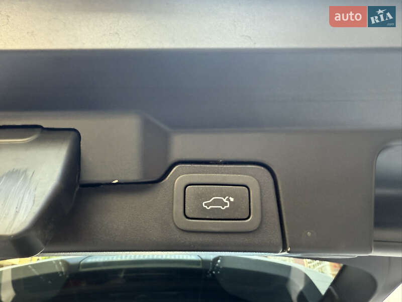 Внедорожник / Кроссовер Land Rover Range Rover Evoque 2015 в Тячеве