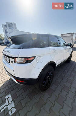 Внедорожник / Кроссовер Land Rover Range Rover Evoque 2015 в 