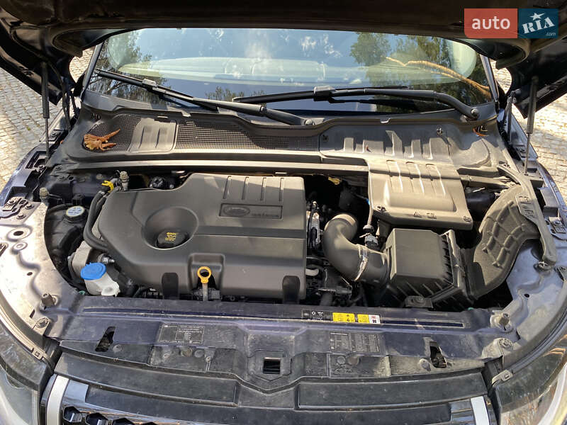 Внедорожник / Кроссовер Land Rover Range Rover Evoque 2016 в Днепре