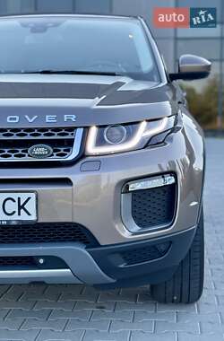 Внедорожник / Кроссовер Land Rover Range Rover Evoque 2017 в 