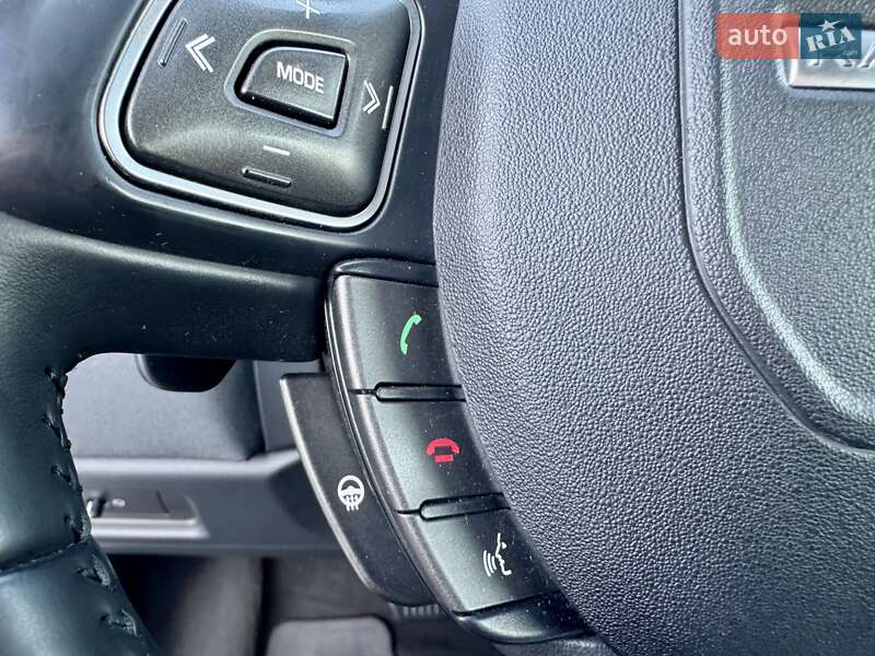 Внедорожник / Кроссовер Land Rover Range Rover Evoque 2017 в Черновцах фото 43 Внедорожник / Кроссовер Land Rover Range Rover Evoque 2017 в Черновцах