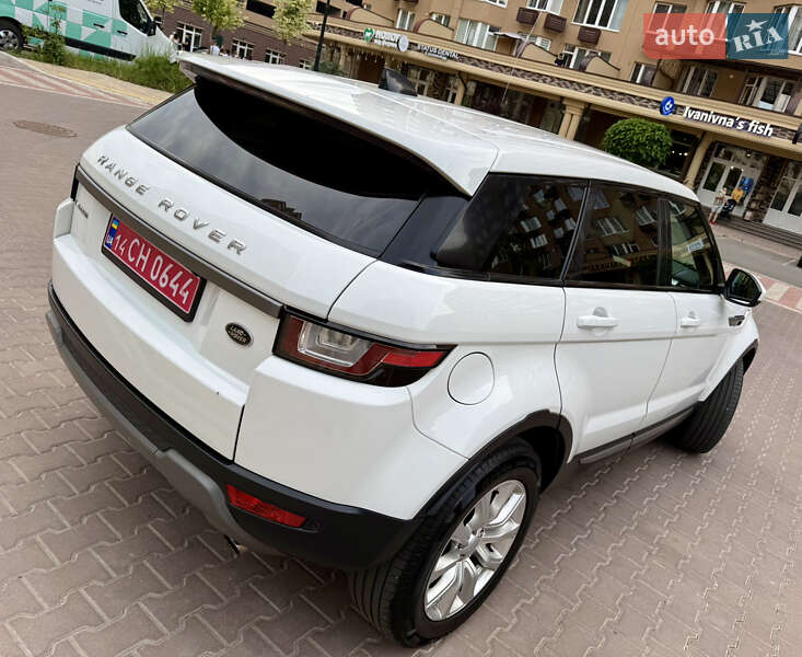 Позашляховик / Кросовер Land Rover Range Rover Evoque 2017 в Києві