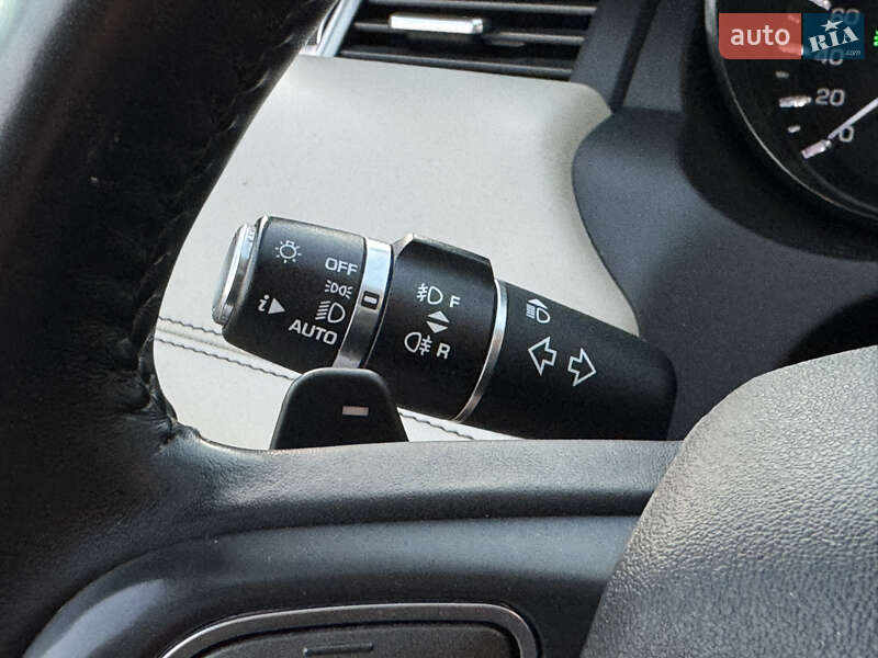 Внедорожник / Кроссовер Land Rover Range Rover Evoque 2012 в Киеве
