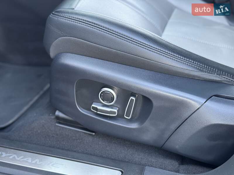 Внедорожник / Кроссовер Land Rover Range Rover Evoque 2021 в Киеве