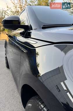 Внедорожник / Кроссовер Land Rover Range Rover Evoque 2019 в 
