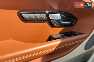 Внедорожник / Кроссовер Land Rover Range Rover Evoque 2013 в 