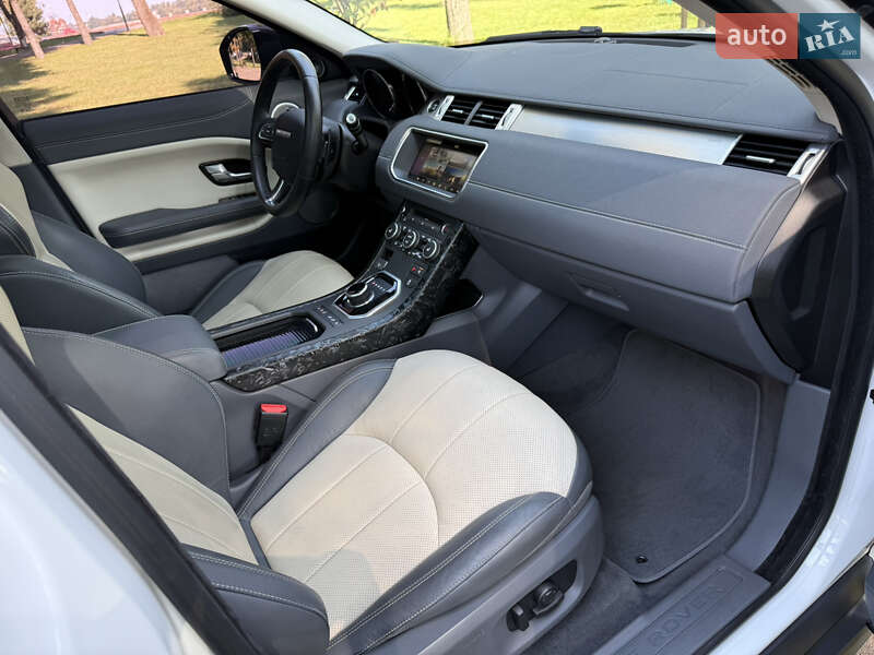 Позашляховик / Кросовер Land Rover Range Rover Evoque 2017 в Києві фото 48 Позашляховик / Кросовер Land Rover Range Rover Evoque 2017 в Києві