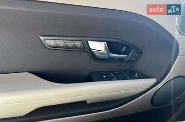 Внедорожник / Кроссовер Land Rover Range Rover Evoque 2012 в 