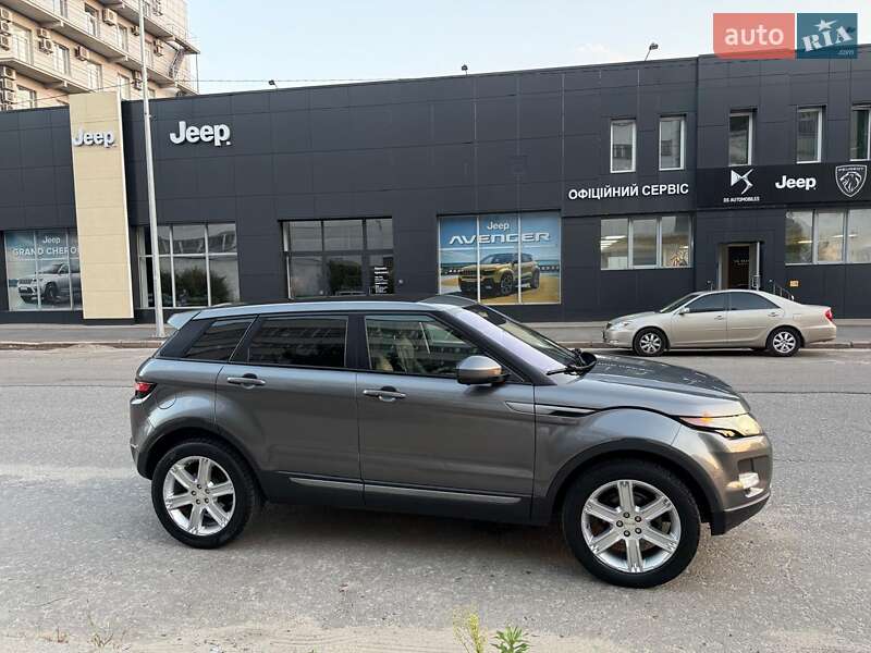 Внедорожник / Кроссовер Land Rover Range Rover Evoque 2014 в Киеве