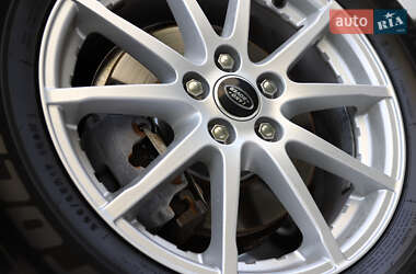 Внедорожник / Кроссовер Land Rover Range Rover Evoque 2014 в 