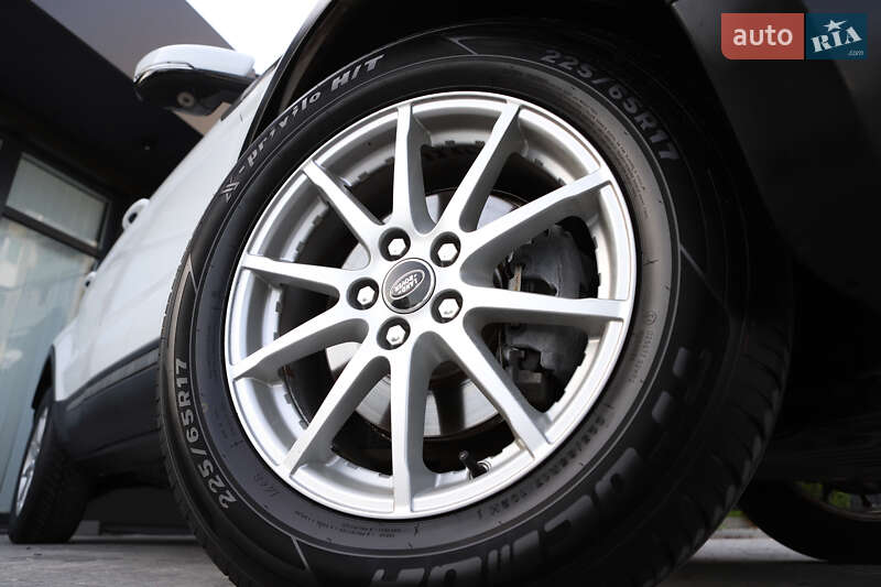 Позашляховик / Кросовер Land Rover Range Rover Evoque 2014 в Дрогобичі