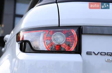 Внедорожник / Кроссовер Land Rover Range Rover Evoque 2014 в 