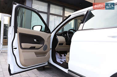 Внедорожник / Кроссовер Land Rover Range Rover Evoque 2014 в 