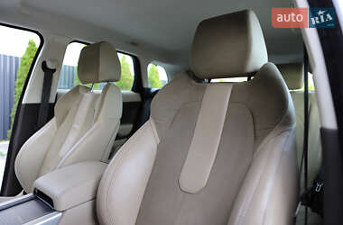 Внедорожник / Кроссовер Land Rover Range Rover Evoque 2014 в 