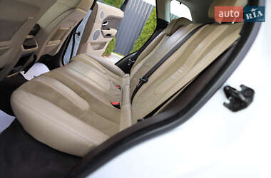 Внедорожник / Кроссовер Land Rover Range Rover Evoque 2014 в 