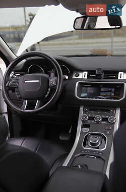 Внедорожник / Кроссовер Land Rover Range Rover Evoque 2017 в 