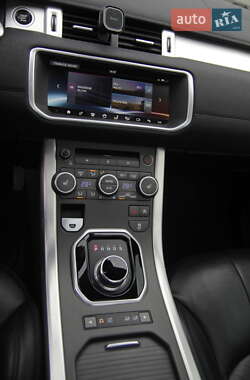Внедорожник / Кроссовер Land Rover Range Rover Evoque 2017 в 