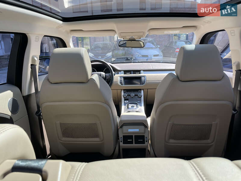Позашляховик / Кросовер Land Rover Range Rover Evoque 2015 в Умані