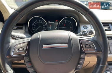 Внедорожник / Кроссовер Land Rover Range Rover Evoque 2015 в 