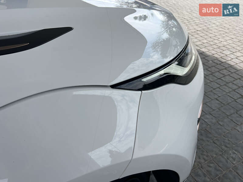 Внедорожник / Кроссовер Land Rover Range Rover Evoque 2019 в Запорожье