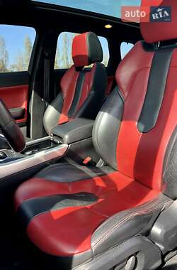 Внедорожник / Кроссовер Land Rover Range Rover Evoque 2012 в 