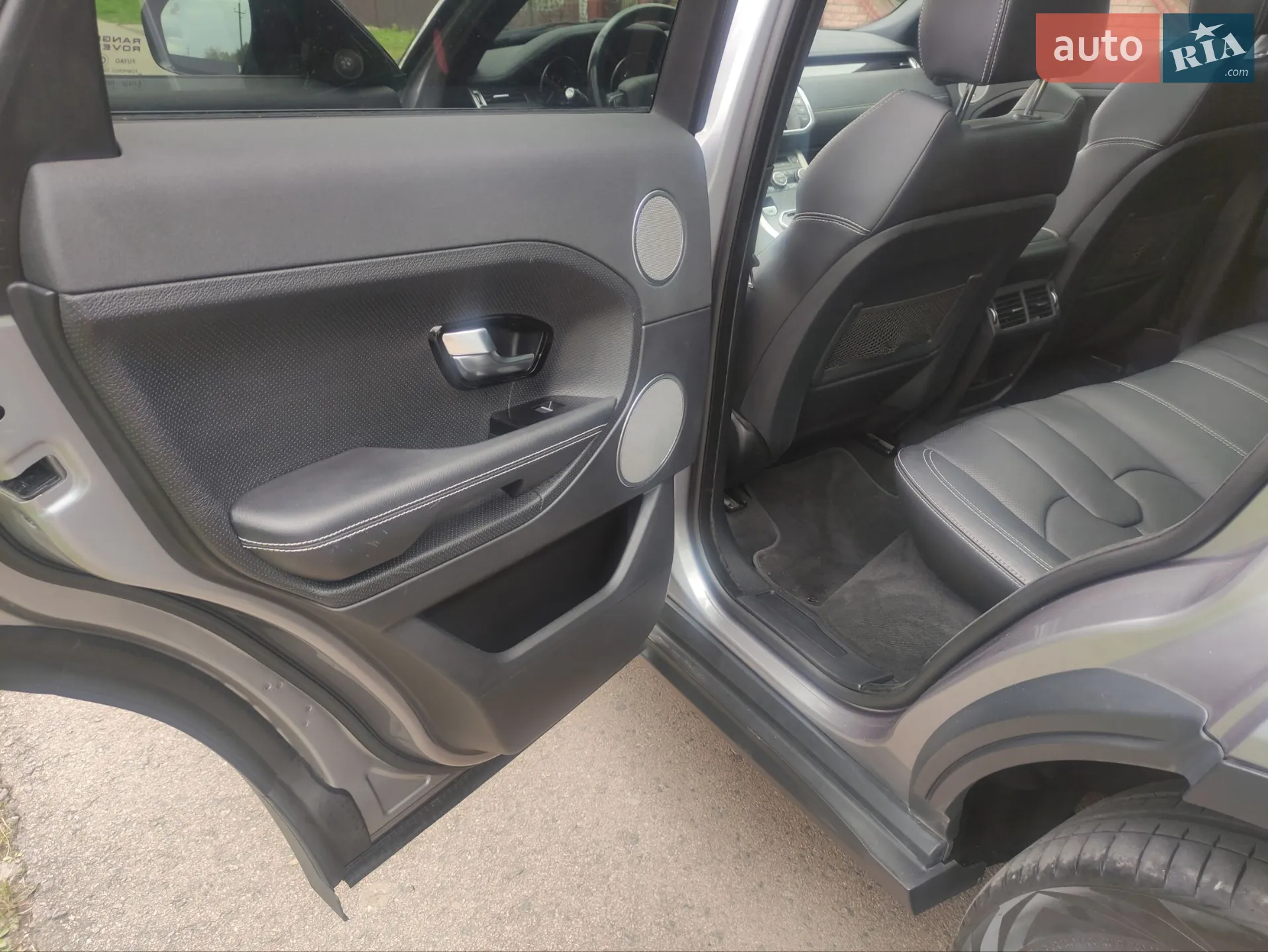 2012 Land Rover Range Rover Evoque - мініатюра 24