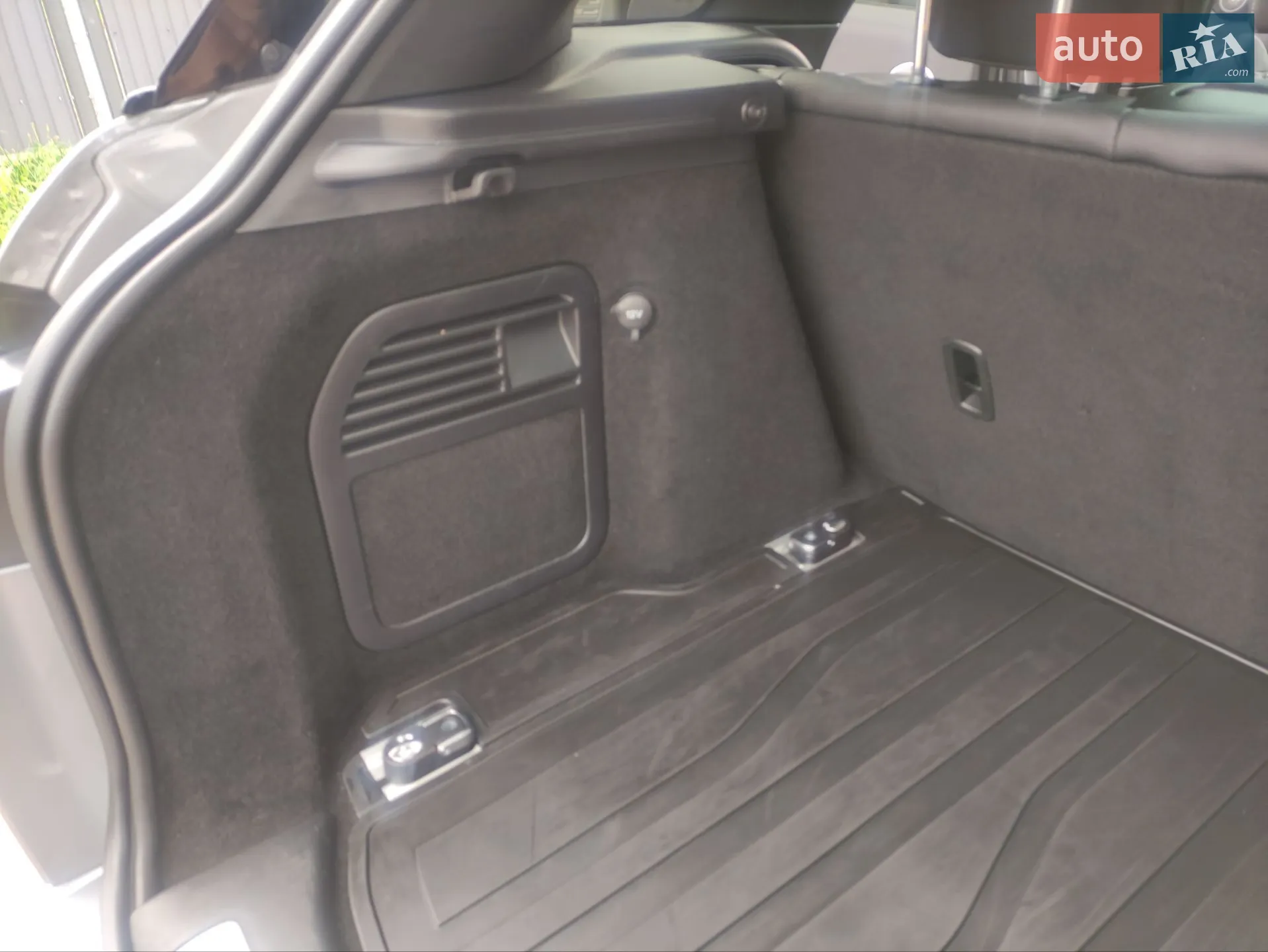 2012 Land Rover Range Rover Evoque - мініатюра 29