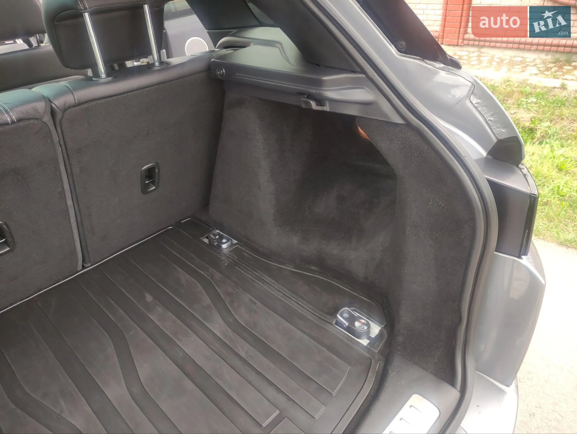 2012 Land Rover Range Rover Evoque - мініатюра 30