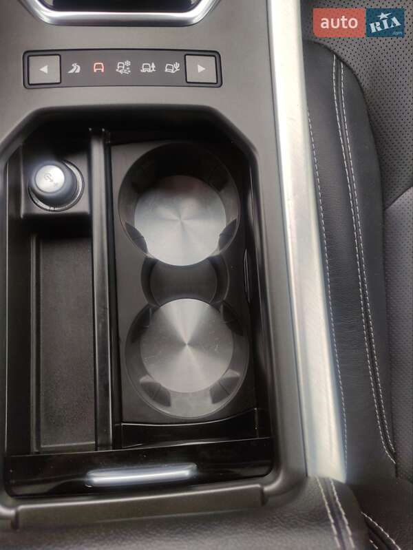 Внедорожник / Кроссовер Land Rover Range Rover Evoque 2012 в Калуше фото 33 Внедорожник / Кроссовер Land Rover Range Rover Evoque 2012 в Калуше