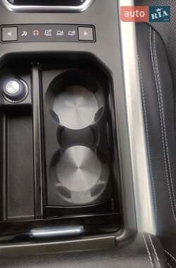 Позашляховик / Кросовер Land Rover Range Rover Evoque 2012 в 