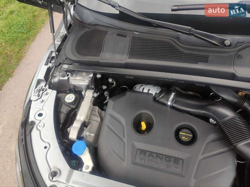 Внедорожник / Кроссовер Land Rover Range Rover Evoque 2012 в Калуше фото 45 Внедорожник / Кроссовер Land Rover Range Rover Evoque 2012 в Калуше