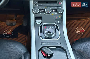 Внедорожник / Кроссовер Land Rover Range Rover Evoque 2015 в 
