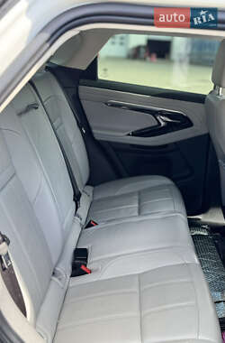 Внедорожник / Кроссовер Land Rover Range Rover Evoque 2019 в 