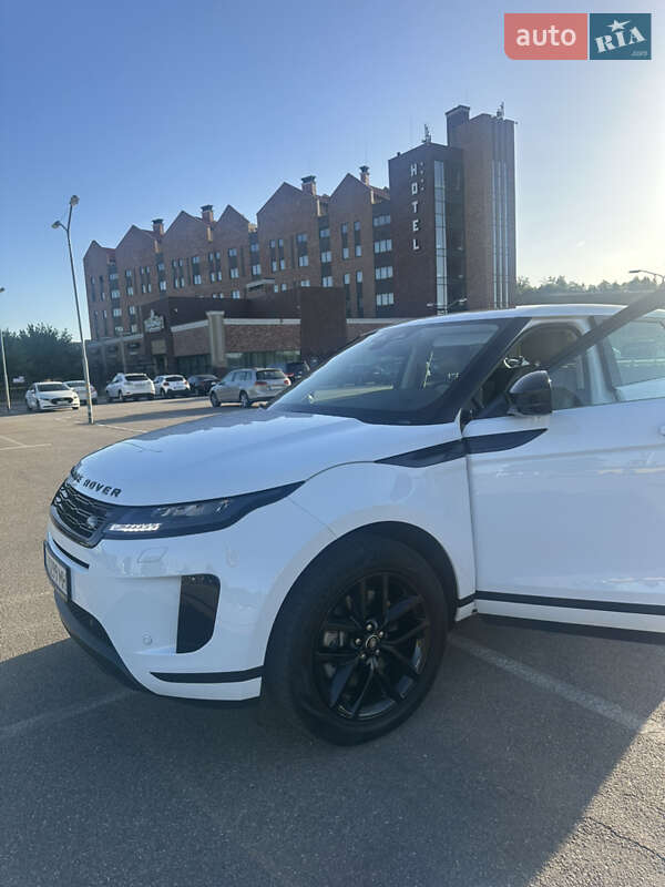 Внедорожник / Кроссовер Land Rover Range Rover Evoque 2023 в Киеве