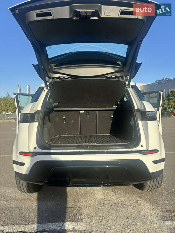 Внедорожник / Кроссовер Land Rover Range Rover Evoque 2023 в Киеве