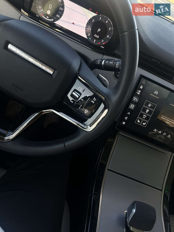 Внедорожник / Кроссовер Land Rover Range Rover Evoque 2023 в Киеве